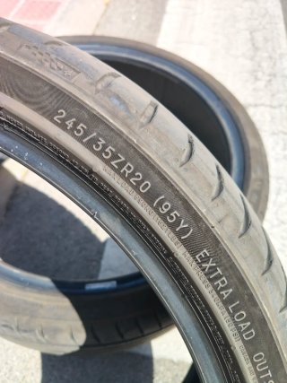 Neumáticos 245/35/20