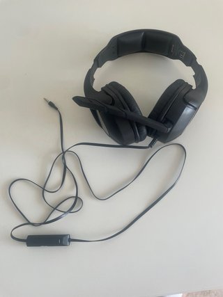 Cascos Gaming Negros