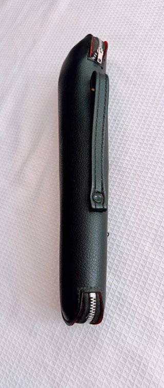Trípode MAREP antiguo para cámara