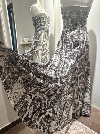 Vestido fiesta pedrería estampado