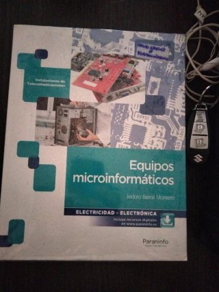 Libros 1°grado de telecomunicaciones