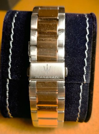 Reloj Maserati nuevo, oro rosado y verde