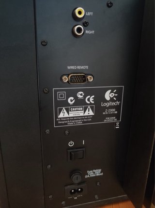 Altavoces Logitech Z-2300