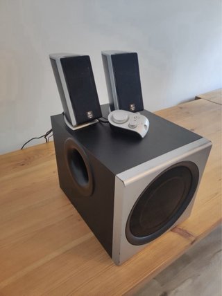 Altavoces Logitech Z-2300