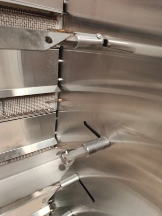 ASADOR DE POLLOS NUEVE ESPADAS MIRA MI PERFIL