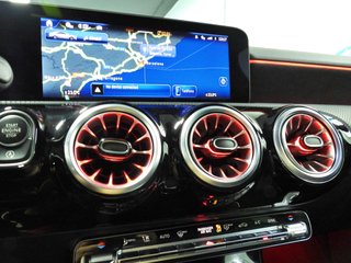 Mercedes-Benz Clase CLA 2024