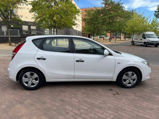 Hyundai i30 1.4 GASOLINA 5 PUERTAS