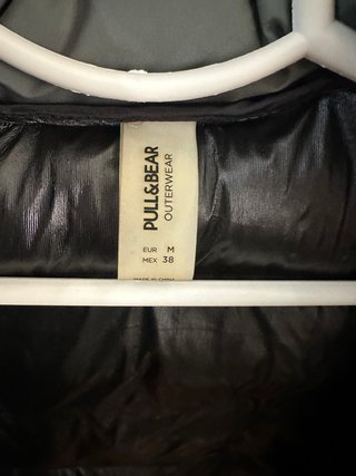 Chaqueta plumífero Pull&Bear gris