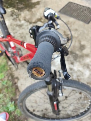 Bicicleta Trek 24" Niños Dialed Fit Red