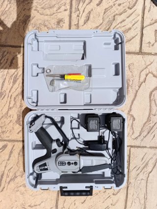 Sierra inalámbrica Kamikaze KVS5500