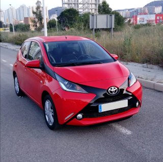 Toyota Aygo 2015 como nuevo
