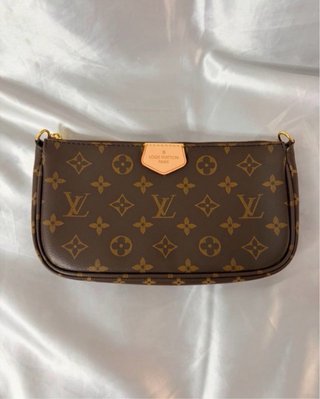 Pochette Louis Vuitton Marrón