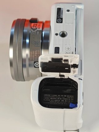 NUEVA Sony ZV-E10 Kit Cámara Mirrorless Blanca