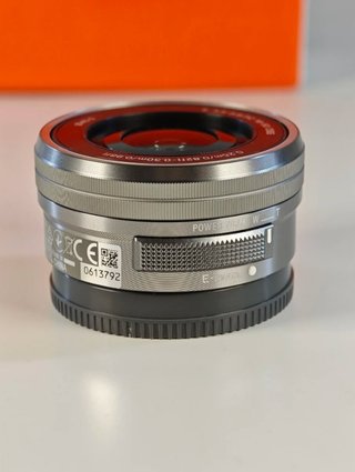 NUEVA Sony ZV-E10 Kit Cámara Mirrorless Blanca
