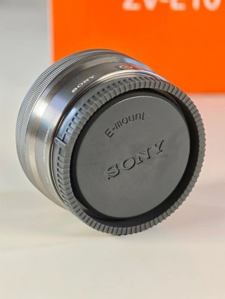 NUEVA Sony ZV-E10 Kit Cámara Mirrorless Blanca