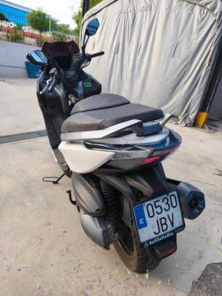 Kymco Xciting 400i Blanca