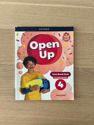 3 libros inglés 4 primaria. Open Up + Big Bright