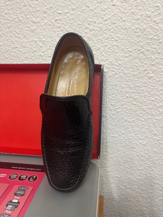 Zapato de piel Pecary para hombre, casi nuevo