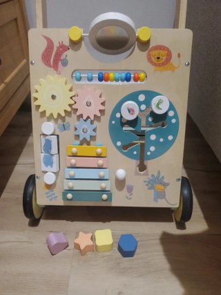 Andador bebé Montessori madera