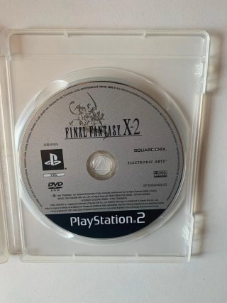 Final Fantasy X-2 PS2 DVD PAL
