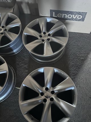 Llantas Infiniti Originales 21 Emkei