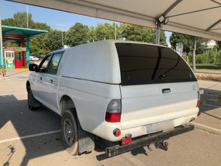 Mitsubishi L 200 2006