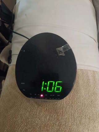 Radio Reloj Despertador Digital