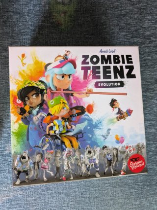 Lote 4juegos: Pequeño Oso, Zombie teenz, cuco KIKO