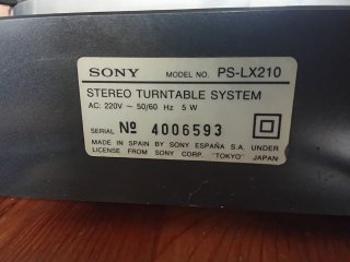 Giradischi Sony PS-LX210 con piatto in vinile