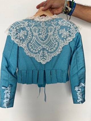 Traje Fallera, corpiño de manga larga y Cancan