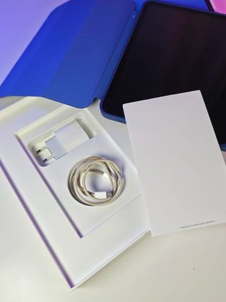 IMPECABLE iPad 10ª Gen Azul
