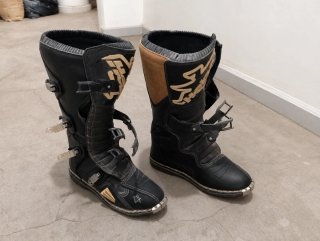 Botas de moto campo HEBO
