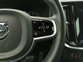Volvo S60 2.0 T4 R-Design Auto