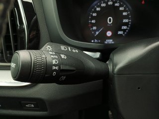 Volvo S60 2.0 T4 R-Design Auto