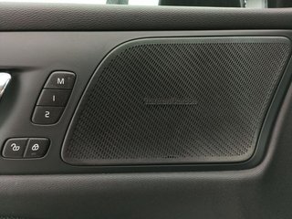 Volvo S60 2.0 T4 R-Design Auto