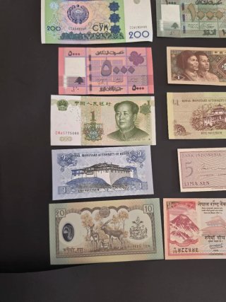 Lote de Billetes Asiáticos