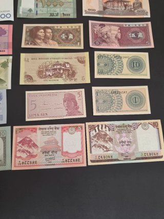 Lote de Billetes Asiáticos