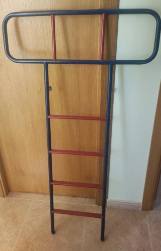 Litera antigua de hierro estilo años 70
