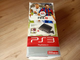 Consola PS3 caja pack FIFA 10 (no negociable)