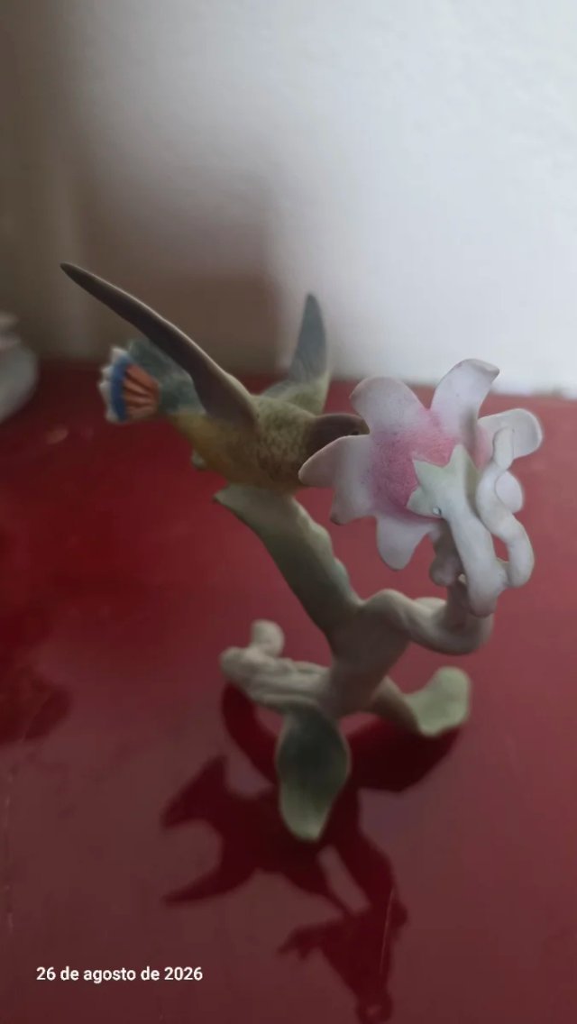 Figura Colibrí Porcelana Alemana Kaiser