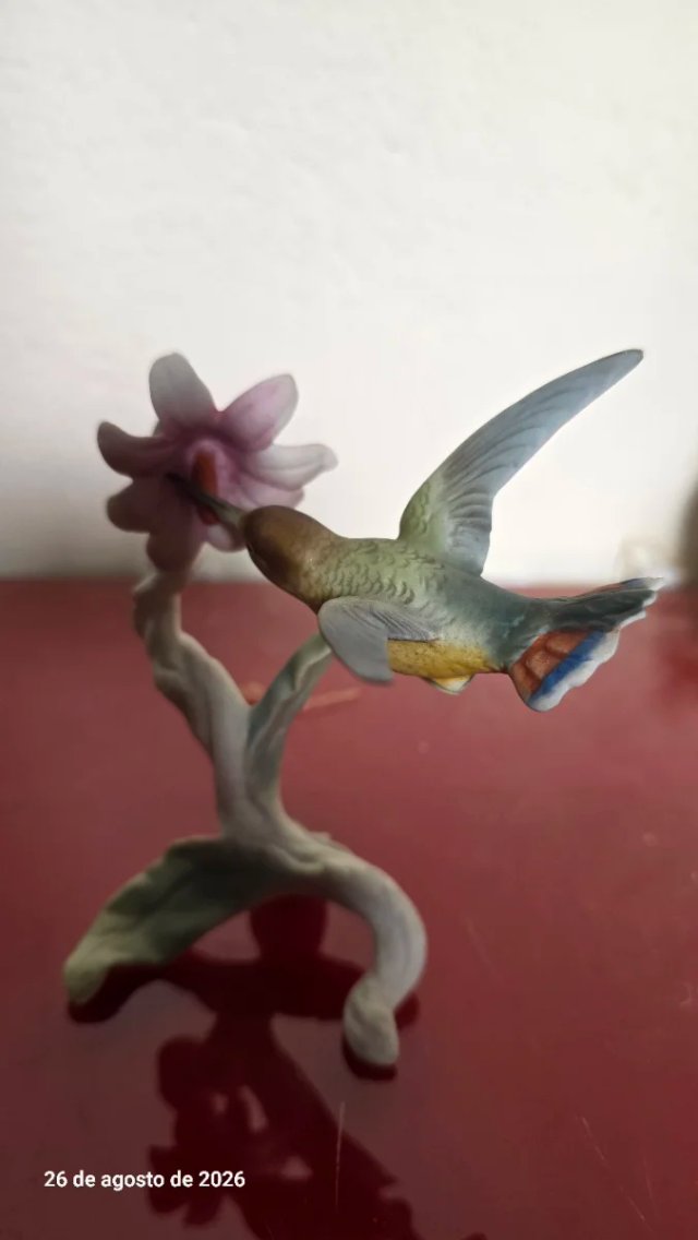 Figura Colibrí Porcelana Alemana Kaiser
