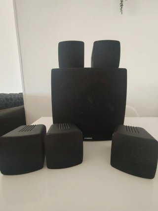 Home Cinema Yamaha Negro