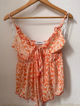 Top de Desigual Naranja Estampado