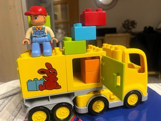 Camión Lego Duplo con figura y bloques