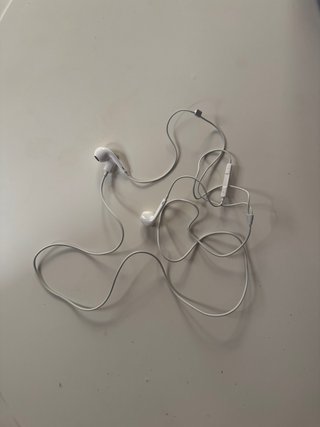 Auriculares Apple Lightning iPhone casi nuevos