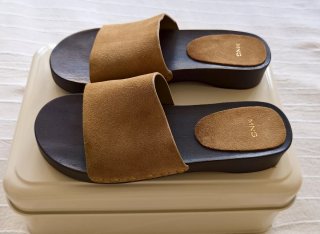 Sandalias Mango Marrones con suela de Madera