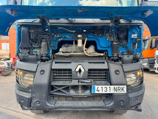 Renault T520 8x4 Camión Volquete