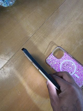 iPhone 13 Rosa con Funda Brillante