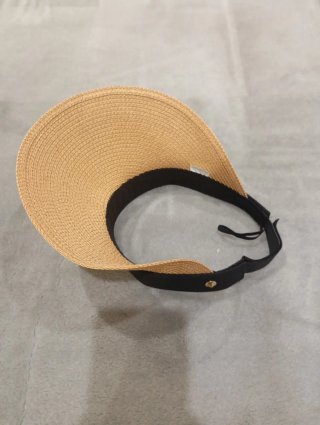 Visera Beige y Negra con Cierre Velcro