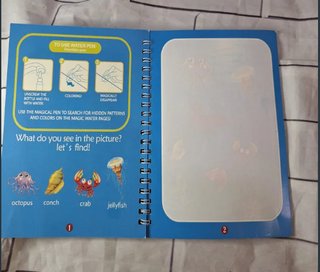 Libro mágico de agua